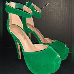 Liuruijia green velvet high heels